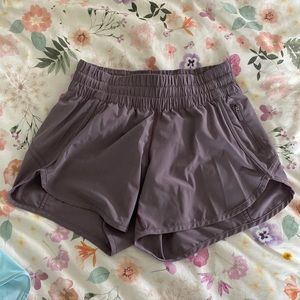 Lululemon tracker shorts